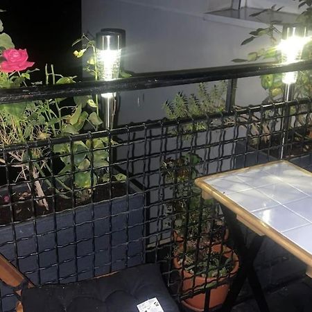 Appartement Convivial Pour Sejourner Ле-Кримлен-Бисетр Экстерьер фото