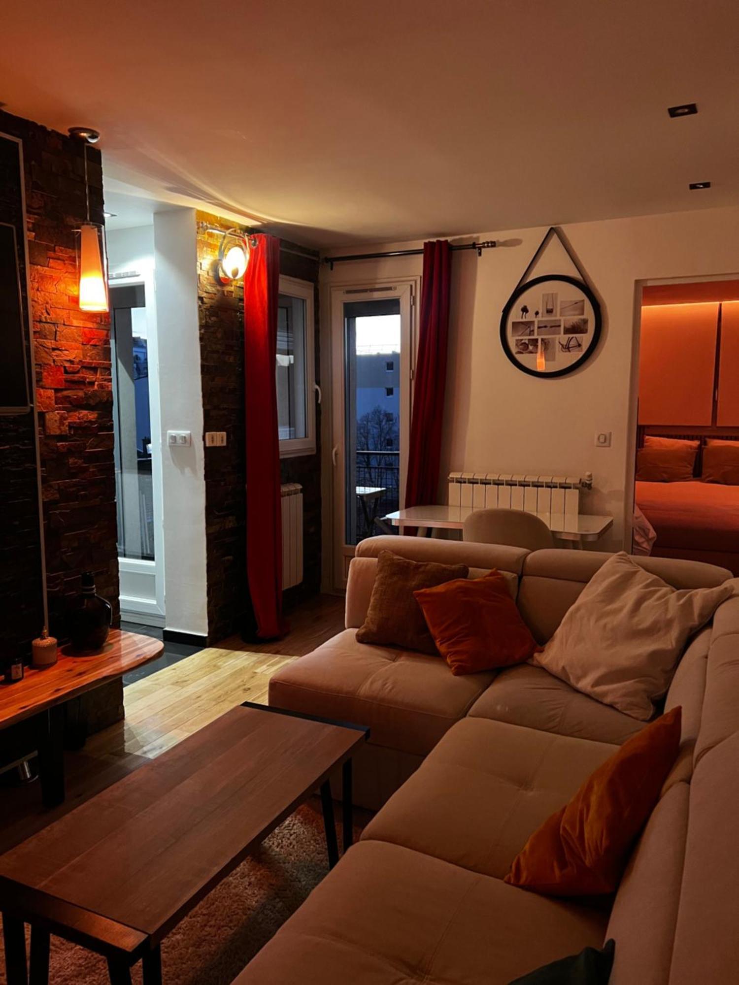 Appartement Convivial Pour Sejourner Ле-Кримлен-Бисетр Экстерьер фото